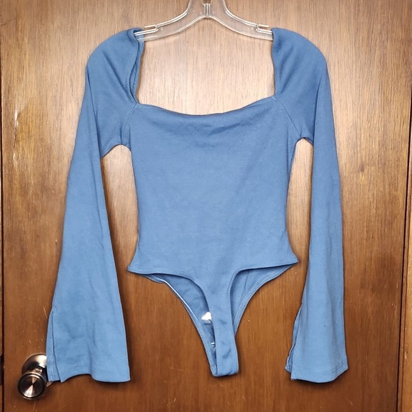 NWT Missguided Woman’s Rib Milkmaid Blue Bodysuit Size 4 - Picture 7 of 7